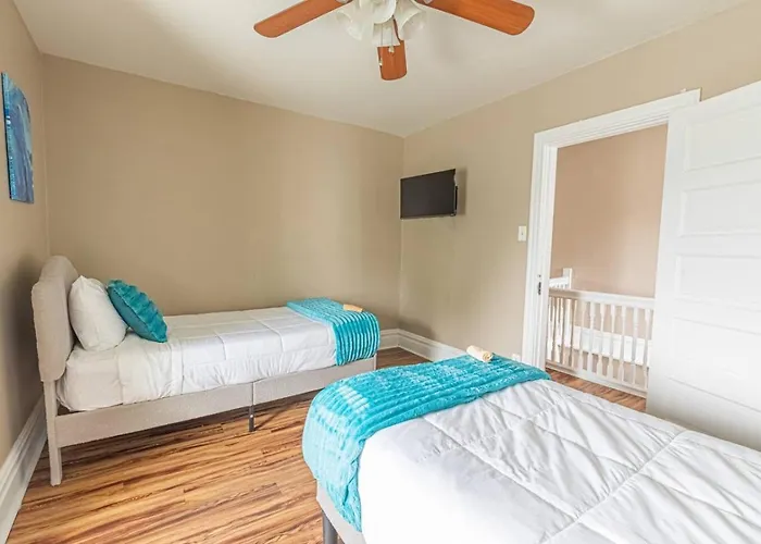 Apartment Bright Mount Washington 3br With Deck Pittsburgh